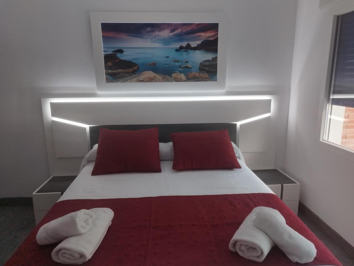 Apartamento Pie De Playa, El Puntal-Villaviciosa Luaran gambar